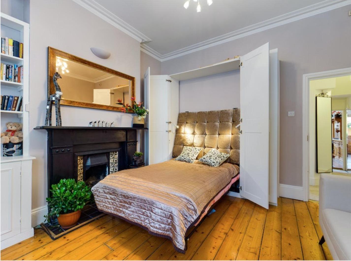 The Clapham Apartment With Private Patio London Exterior photo