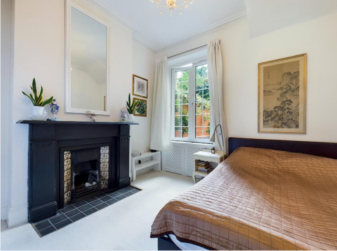 The Clapham Apartment With Private Patio London Exterior photo